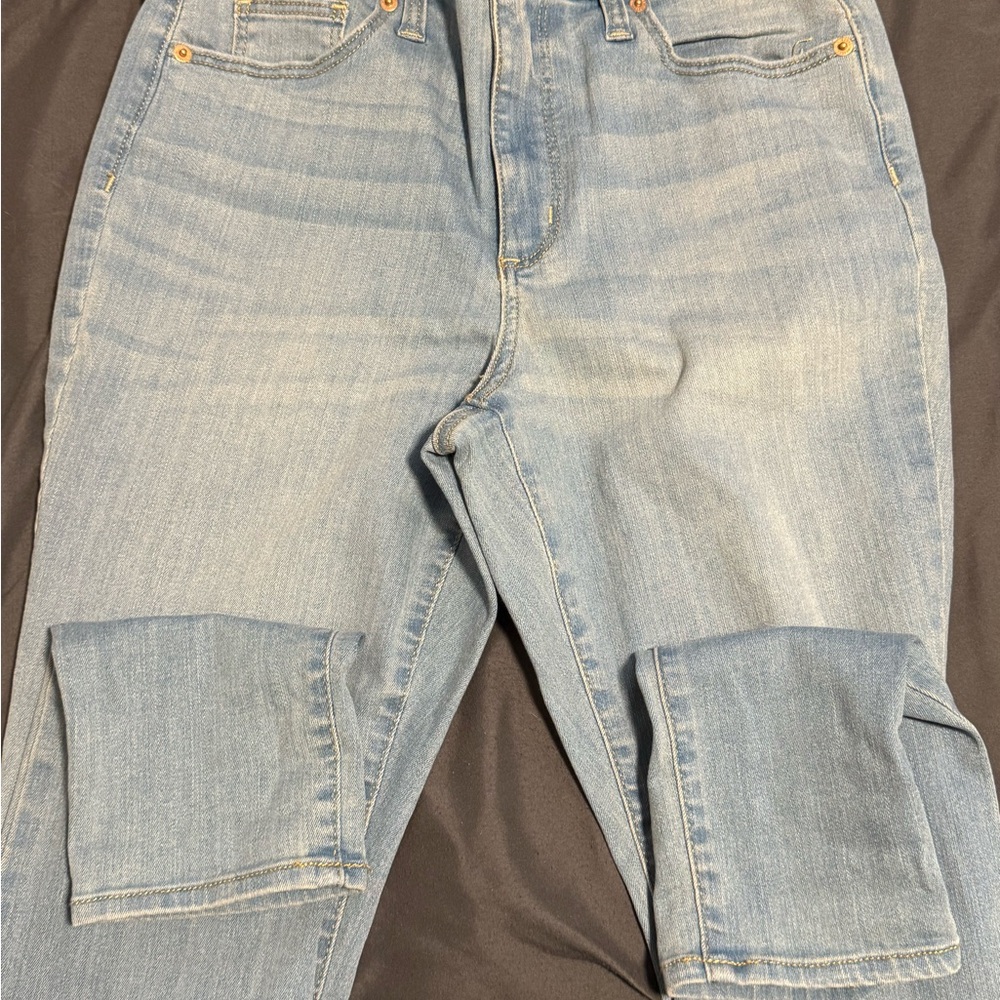 Universal Thread Light Blue Skinny Jeans